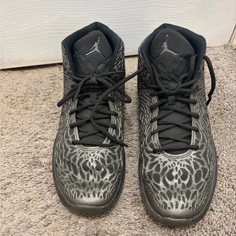 Jordan ultra fly reflective size 13